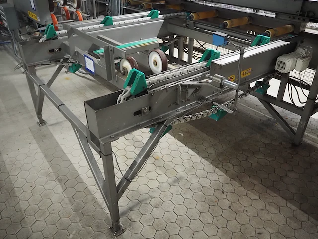 Nn cheese board loading line - afbeelding 5 van  20