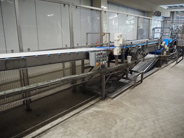 Nn cheese wheel tilting line - afbeelding 6 van  27