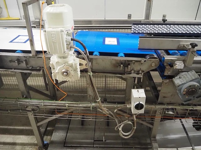 Nn cheese wheel tilting line - afbeelding 14 van  27