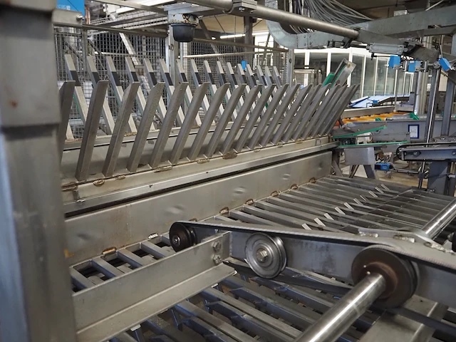 Nn cheese wheel tilting line - afbeelding 24 van  27