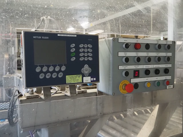 Nn cheese wheel tilting line - afbeelding 27 van  27