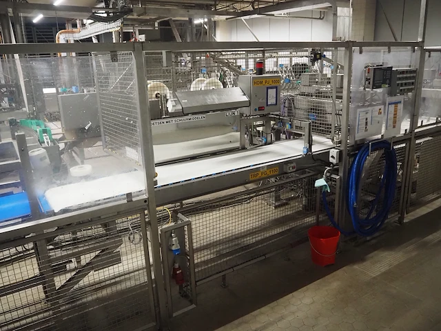 Nn cheese wheel tilting line - afbeelding 8 van  38