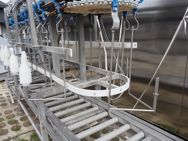 Nn chicken cut-up line - afbeelding 8 van  11