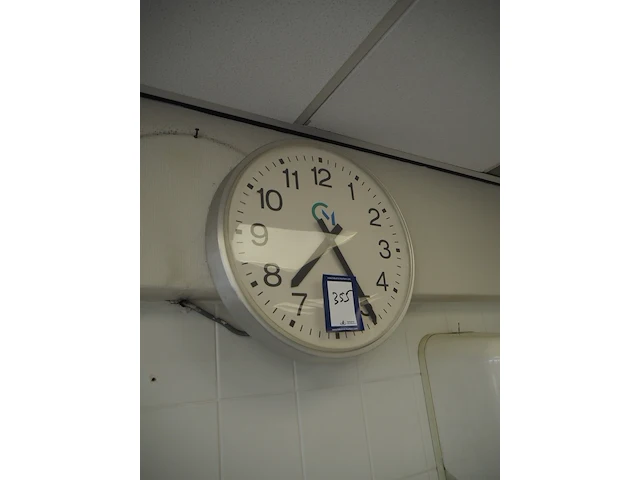 Nn clock - afbeelding 1 van  2