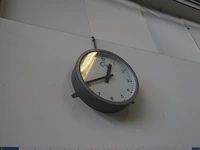 Nn clock - afbeelding 1 van  2