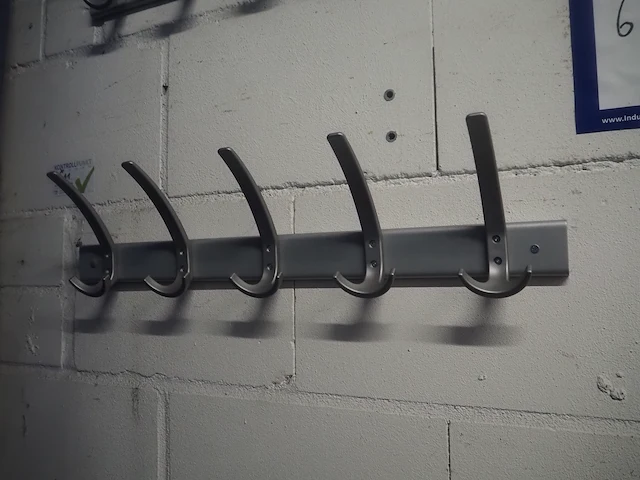 Nn coat hangers - afbeelding 2 van  4