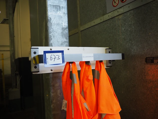 Nn coat rack - afbeelding 1 van  3