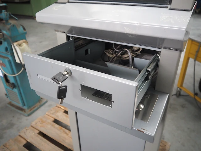 Nn computer terminal - afbeelding 9 van  11