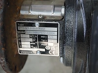 Nn crate with parts - afbeelding 9 van  26