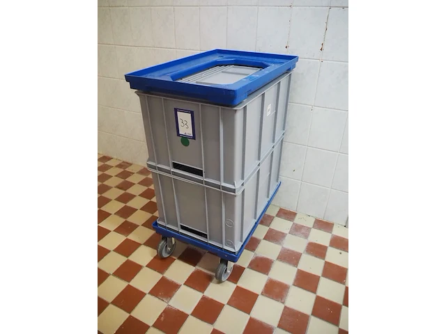 Nn crates - afbeelding 1 van  3