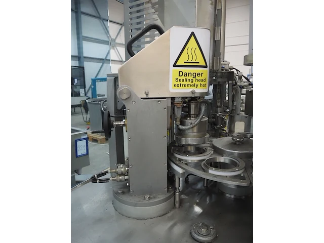 Nn cup filling and sealing machine - afbeelding 6 van  41