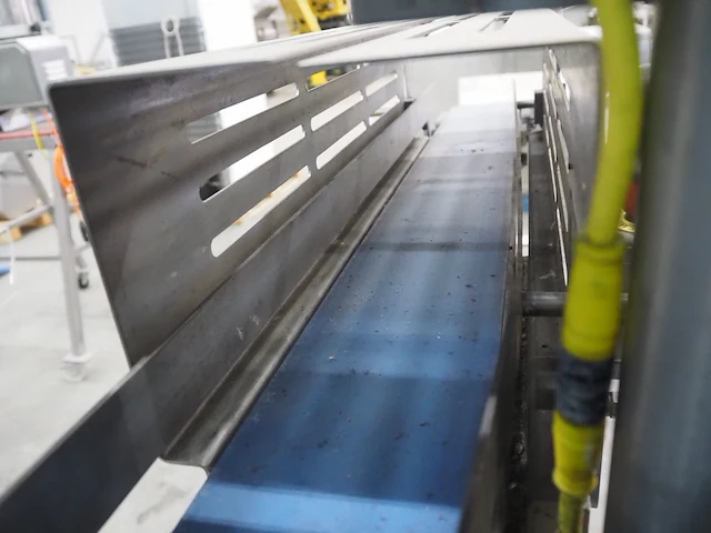 Nn cup filling and sealing machine - afbeelding 11 van  41