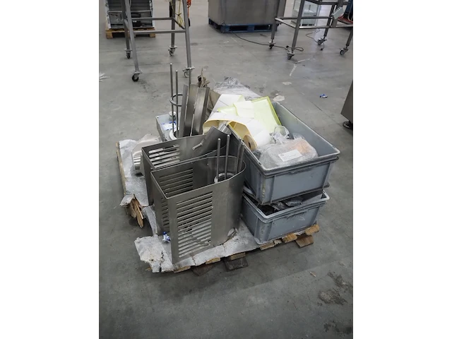 Nn cup filling and sealing machine - afbeelding 26 van  41