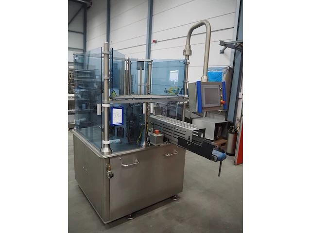 Nn cup filling and sealing machine - afbeelding 1 van  32