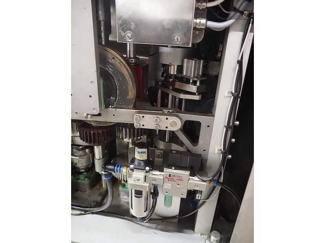 Nn cup filling and sealing machine - afbeelding 13 van  32