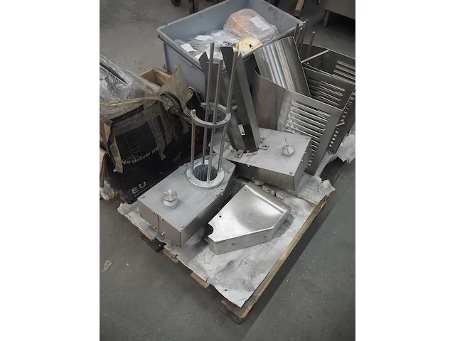 Nn cup filling and sealing machine - afbeelding 20 van  32