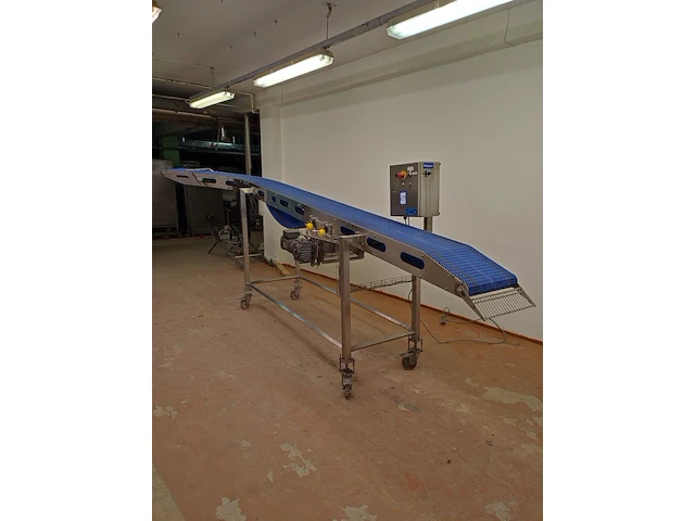 Nn curve conveyor - afbeelding 1 van  16