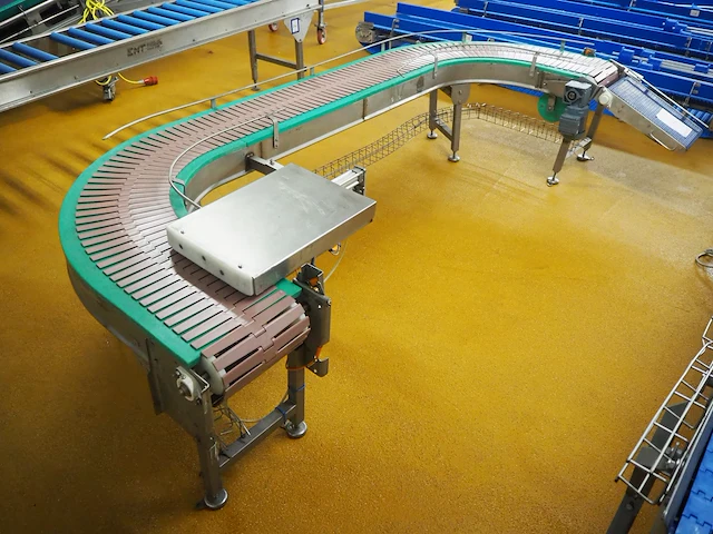 Nn curved conveyor - afbeelding 3 van  10