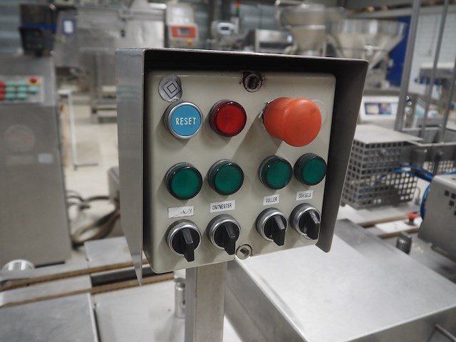 Nn denester - afbeelding 4 van  14