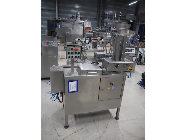 Nn denester - afbeelding 1 van  14