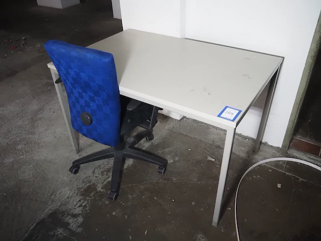 Nn desk - afbeelding 2 van  3