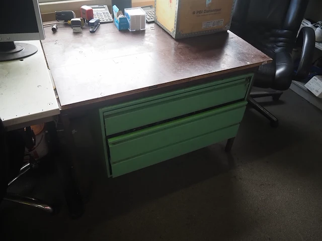 Nn desk - afbeelding 8 van  14