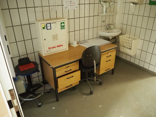Nn doctors office - afbeelding 1 van  8