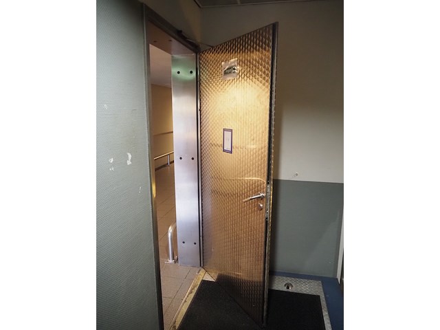 Nn door - afbeelding 4 van  4