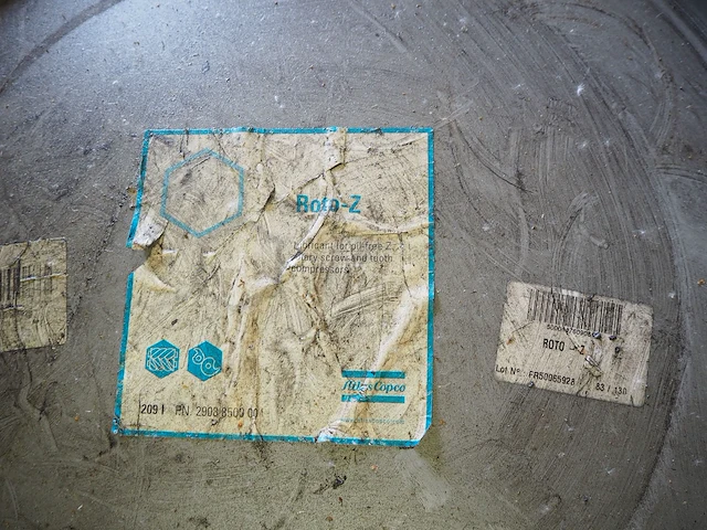 Nn drip trays with oil - afbeelding 3 van  38