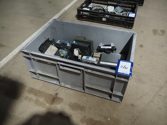 Nn electric parts - afbeelding 1 van  4