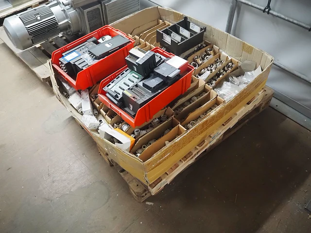 Nn electric parts - afbeelding 1 van  9