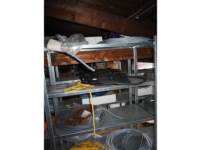 Nn electrical cables and rubber tubes - afbeelding 5 van  19
