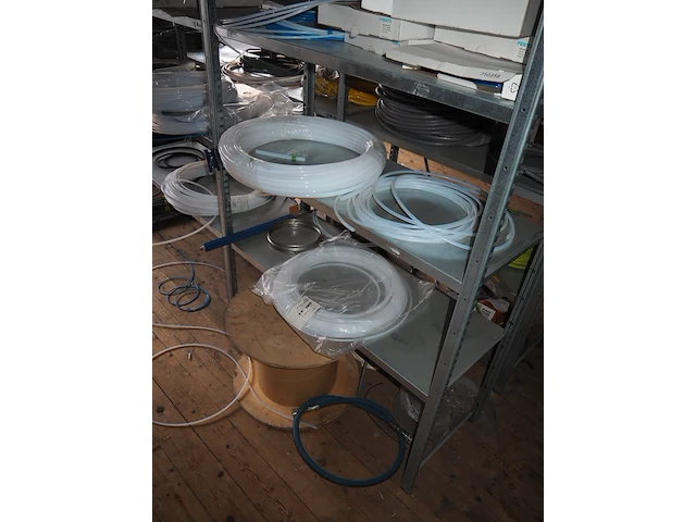 Nn electrical cables and rubber tubes - afbeelding 7 van  19
