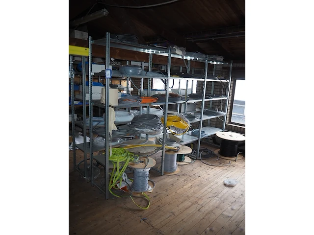 Nn electrical cables and rubber tubes - afbeelding 1 van  19