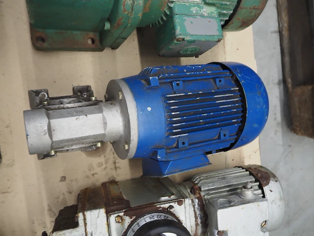 Nn electro motors - afbeelding 16 van  19