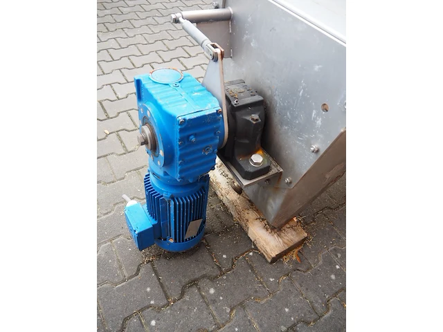 Nn elevating screw - afbeelding 8 van  10