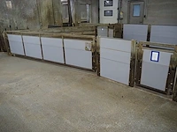 Nn entrance stables - afbeelding 7 van  20