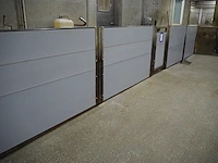 Nn entrance stables - afbeelding 15 van  20