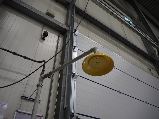 Nn eye shower - afbeelding 4 van  4