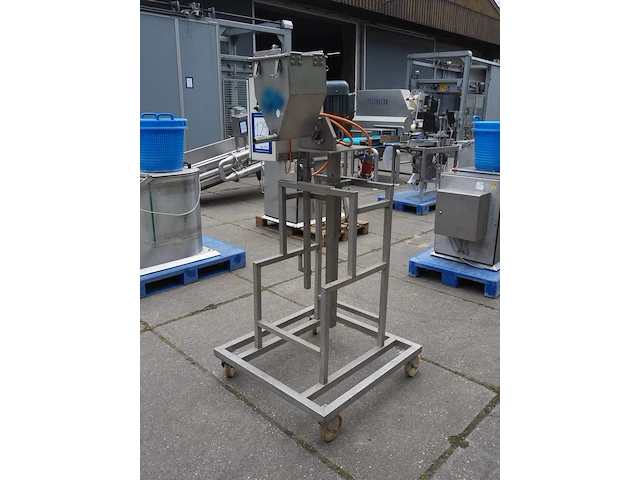 Nn feeder - afbeelding 2 van  8