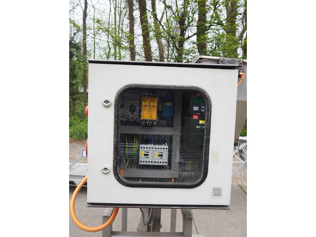 Nn feeder - afbeelding 7 van  8