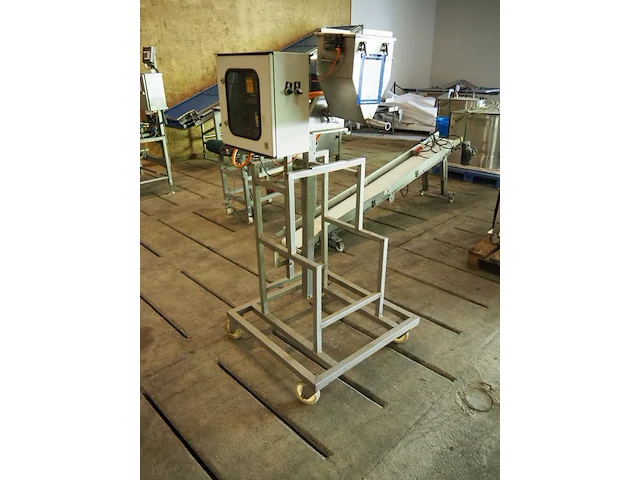 Nn feeder - afbeelding 2 van  7
