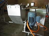 Nn feeder - afbeelding 5 van  7