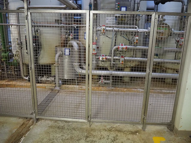 Nn fence - afbeelding 8 van  8