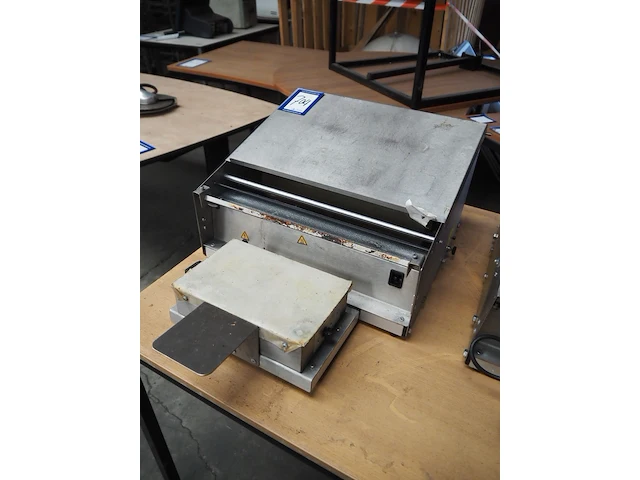 Nn film wrapping machine - afbeelding 1 van  8