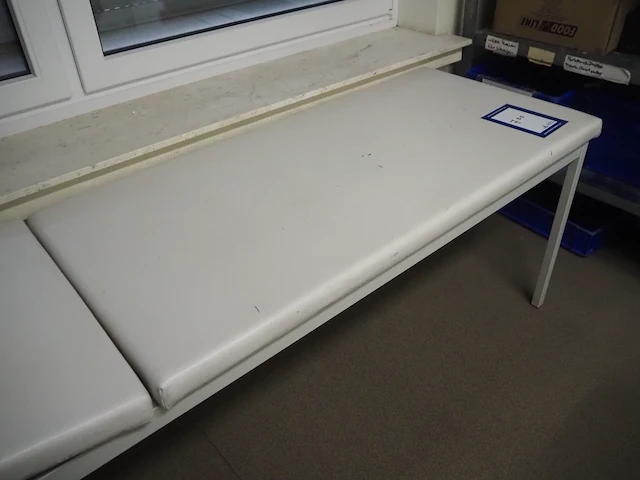 Nn first aid bed - afbeelding 3 van  5