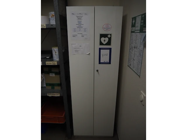 Nn first aid cabinet - afbeelding 2 van  9