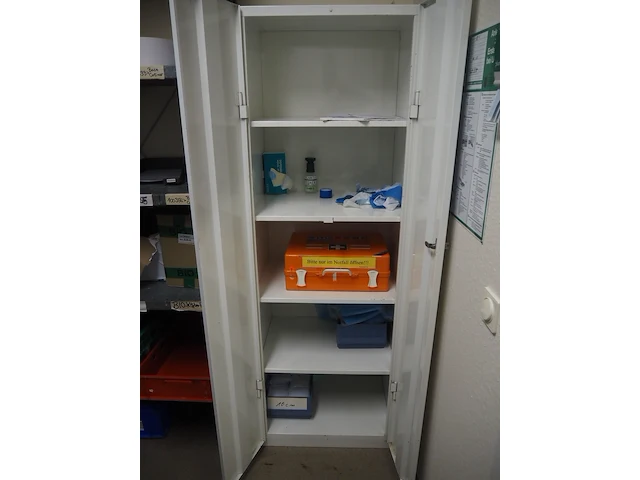Nn first aid cabinet - afbeelding 3 van  9
