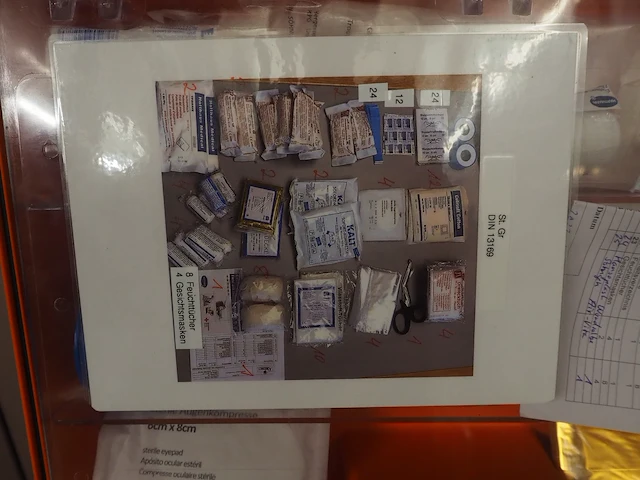 Nn first aid kit - afbeelding 5 van  6