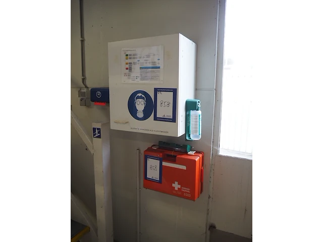 Nn first aid kit - afbeelding 1 van  6